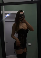 Dominika review photo