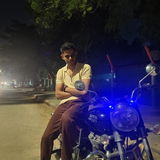 Yash Thakur review photo