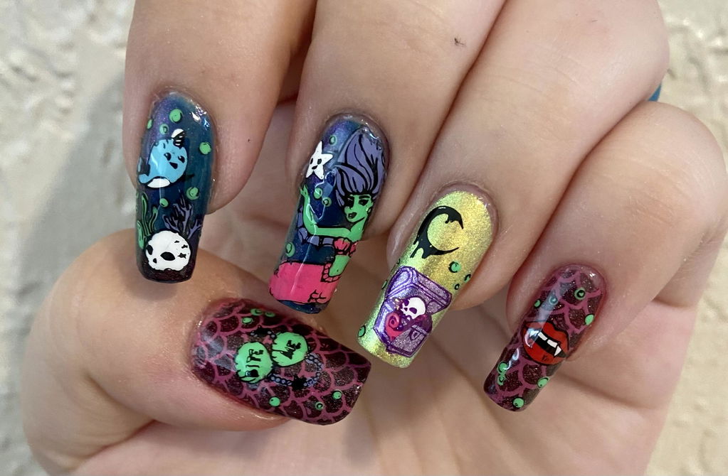 Artist Collaboration: themermaidpolish (M370) - Nail Stamping Plate