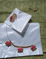 Tri Lotus Pendant Invisible Chain