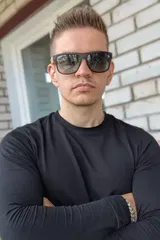 Gustavo review photo