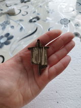 Dania review photo