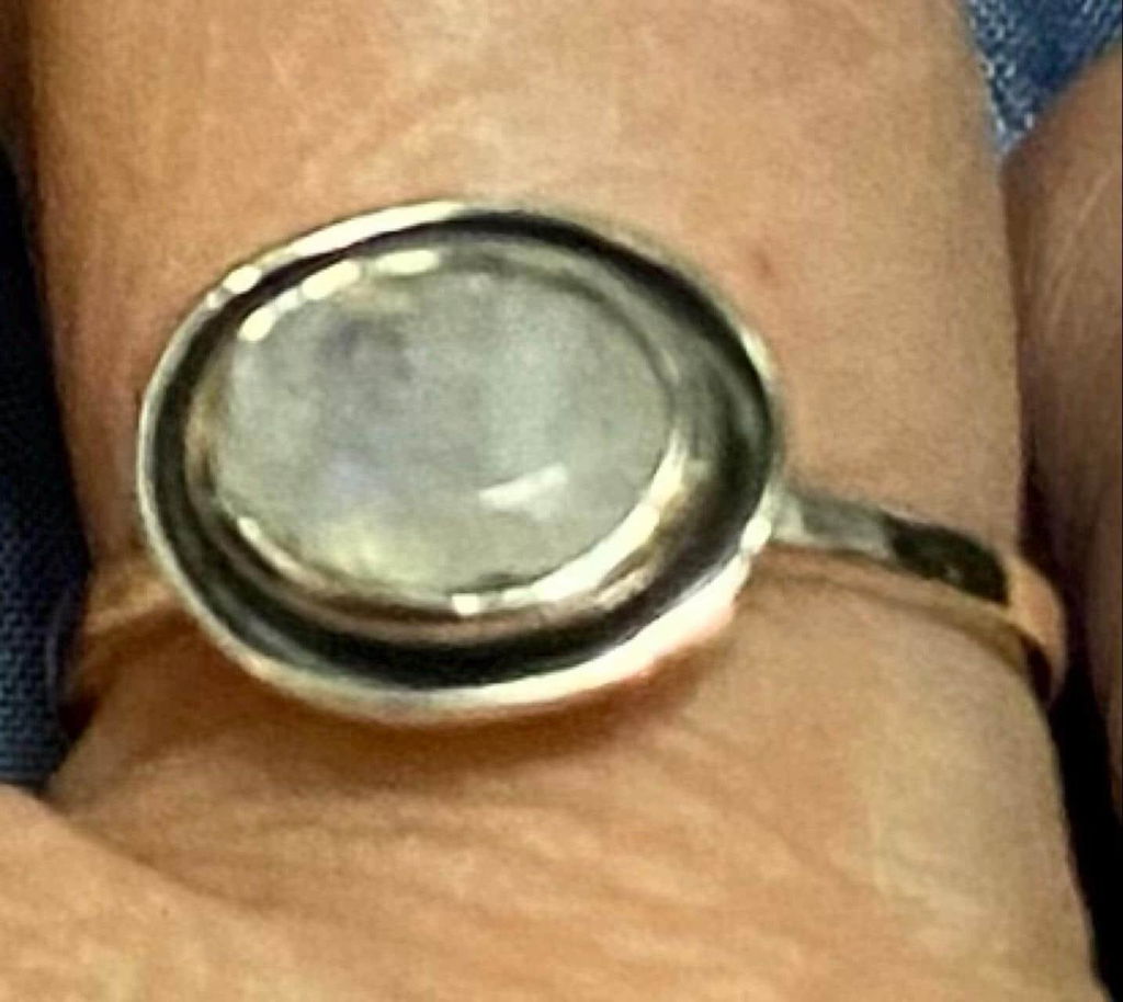 Moonstone ~ Sterling Silver 925 ~MR089