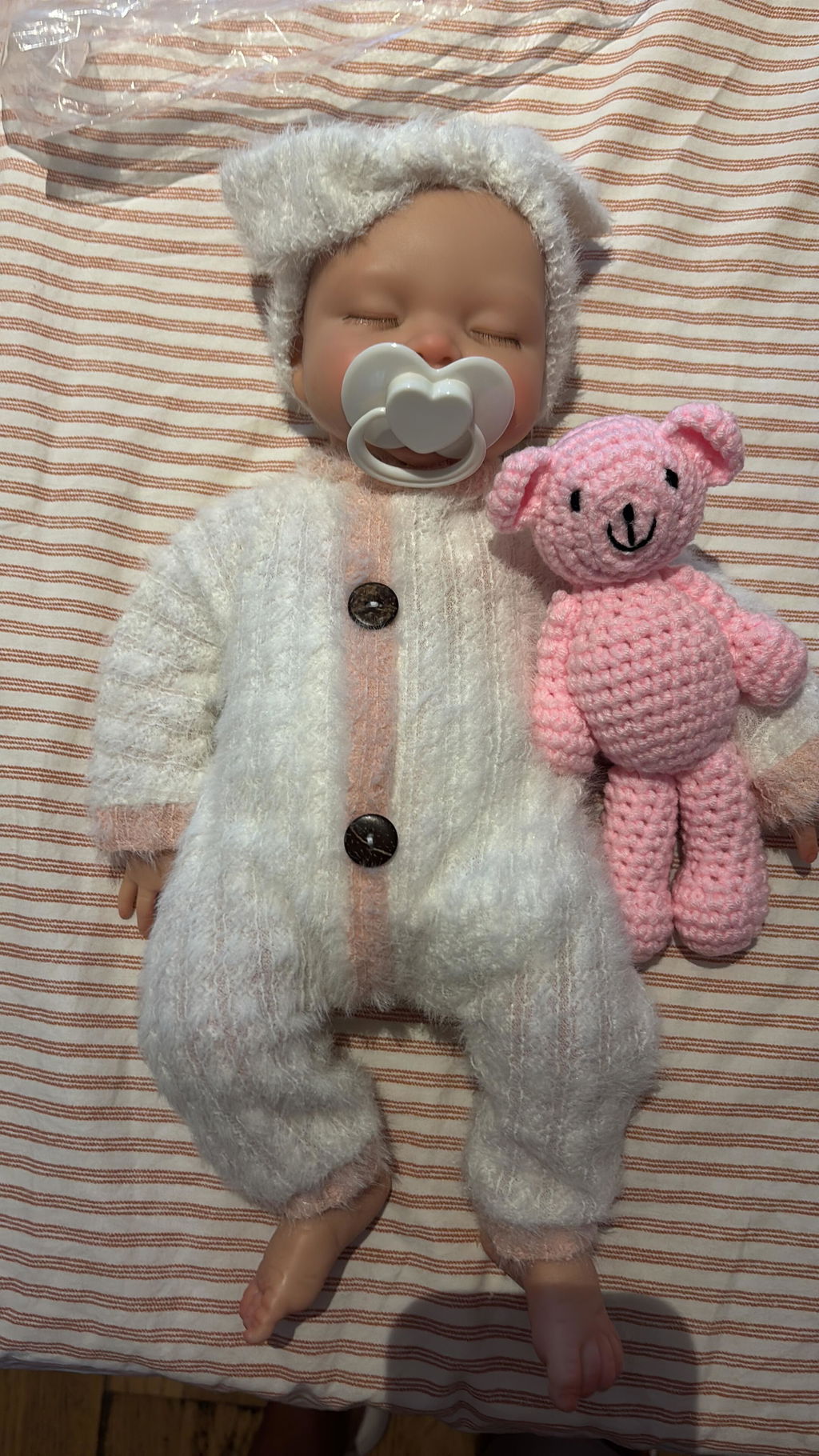 Bebe Reborn Silicona Platino "Lucía" (40cm, 2.1kg) - ¡Bebe, Hace Pis, Pelo Pintado y Tiene Caída de Cabeza!