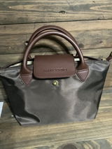 Au review photo