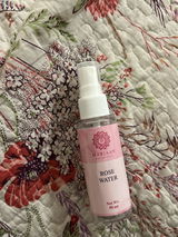 Eisha Mehtab review photo