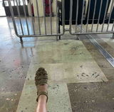 M** D** review photo