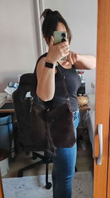 H** İ** review photo