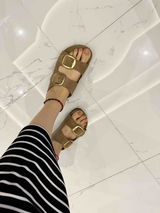 A** H** review photo