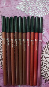 Shanmugapriya review photo