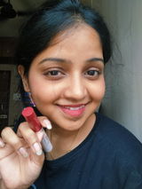 Shriya Koyande review photo