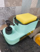 Farah review photo