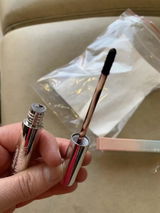 Farah review photo