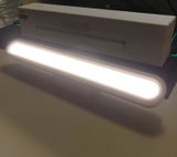 Farah review photo