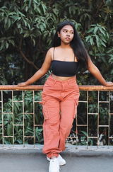 Farah review photo