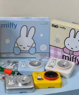 Official M. review photo
