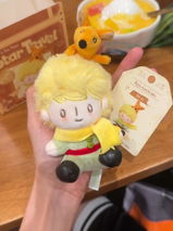Official M. review photo