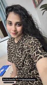 Farheen Shaikh review photo