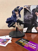SUNG JINWOO ACTION FIGURE WITH STAND AND DAGGERS (22 CM HEIGHT) - SOLO LEVELING