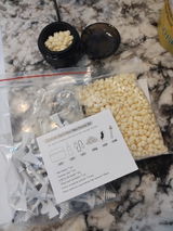 KL review photo