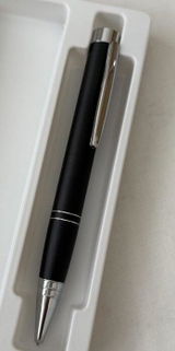 Courtney review photo