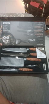 md khail ishak review photo