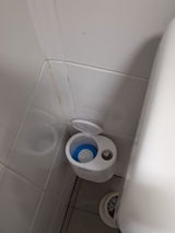 M***w review photo