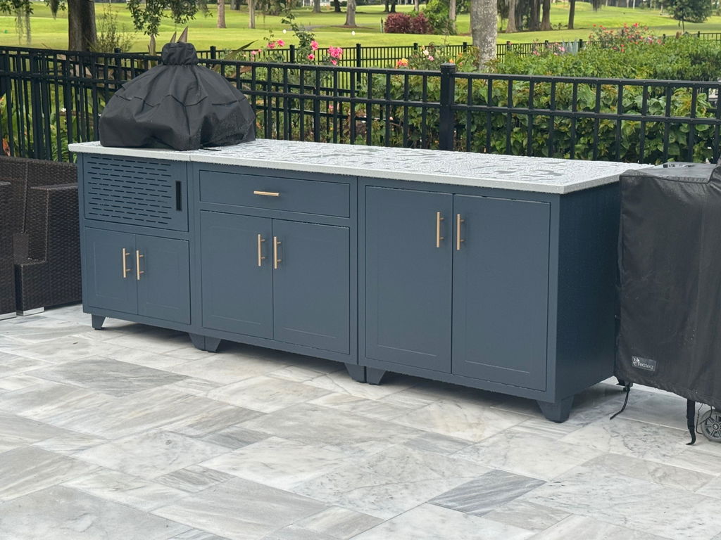 Two Door Single Drawer Base - Patio Line