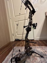 Nate Tomahawk review photo