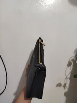 c.n. review photo