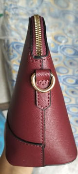 Yvonne review photo