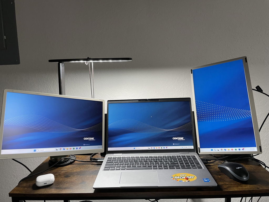 Maxfree S6 15.6" Triple Monitor for Laptop