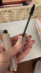 May Estefan review photo