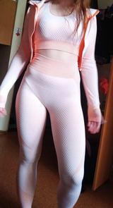 Oliwia review photo