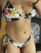 Naomi review photo