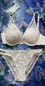 Karina review photo
