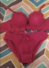 Aneta review photo