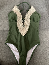 ela review photo