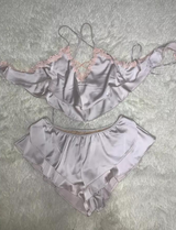 Angelika review photo