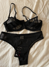 Ania review photo