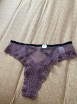 Iza review photo