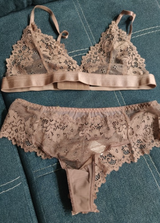 Angelika review photo