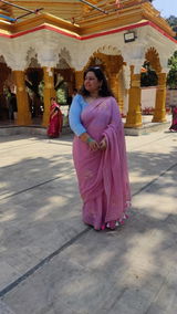 Tasneem review photo