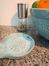 PRE-ORDER 2: 3-in-1 Garlic & Ginger Grater — with Herb Stripper & Spoon Rest