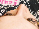 Lash E. review photo