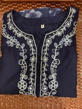 Madiha Hanif review photo
