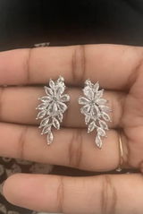 Sania Manzoor review photo
