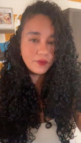 Yenny Paola review photo