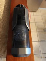 Leo review photo