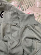 Zia review photo